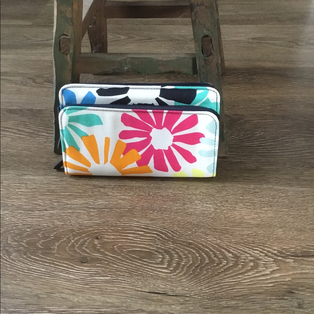 Thirty one wallet